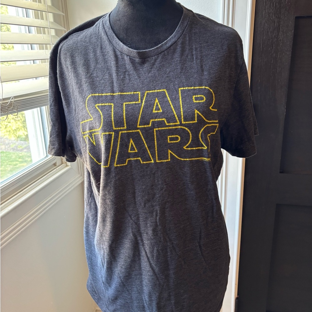 Men’s Old Navy Gray Star Wars T-Shirt with Yellow Logo